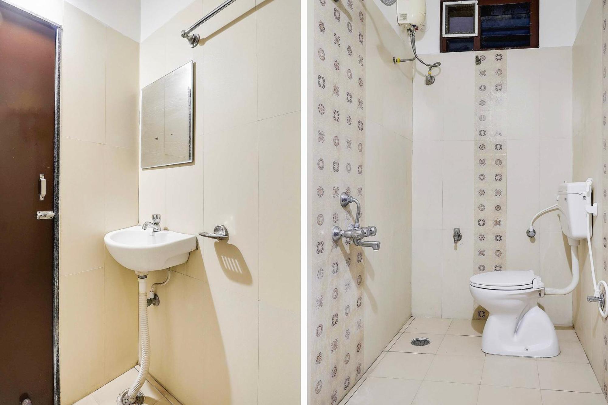 Super Townhouse De Alphabet Hotel Kukatpally Nexus Mall Haydarabad Dış mekan fotoğraf