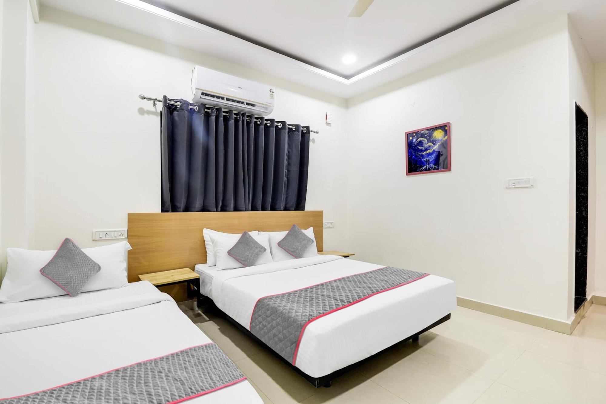 Super Townhouse De Alphabet Hotel Kukatpally Nexus Mall Haydarabad Dış mekan fotoğraf